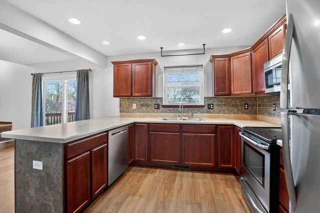 1117 Lois Lane, Waterloo, IA 50702