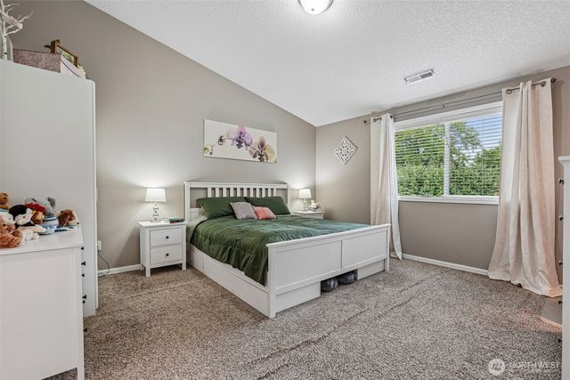 8903 NE 41st Avenue, Vancouver, WA 98665