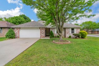 3563 South Western Avenue, Springfield, MO 65807