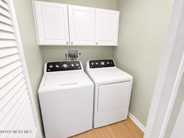 7 S Seas Court, Barnegat, NJ 08005
