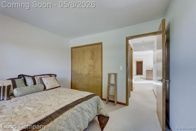 48390 Seawind Court, Utica, MI 48315