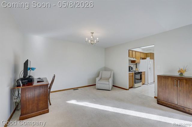 48390 Seawind Court, Utica, MI 48315