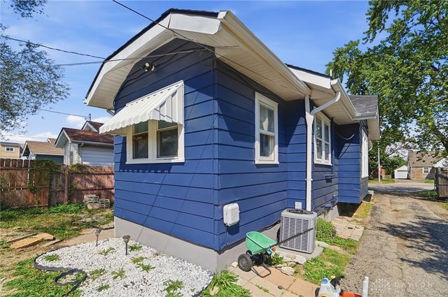 1745 S Smithville Road, Dayton, OH 45410