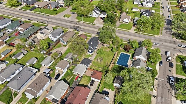 1745 S Smithville Road, Dayton, OH 45410