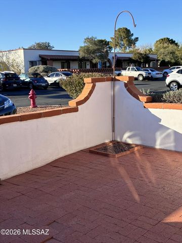 445 S Paseo Quinta, Green Valley, AZ 85614