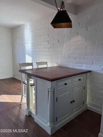 445 S Paseo Quinta, Green Valley, AZ 85614