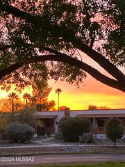 445 S Paseo Quinta, Green Valley, AZ 85614
