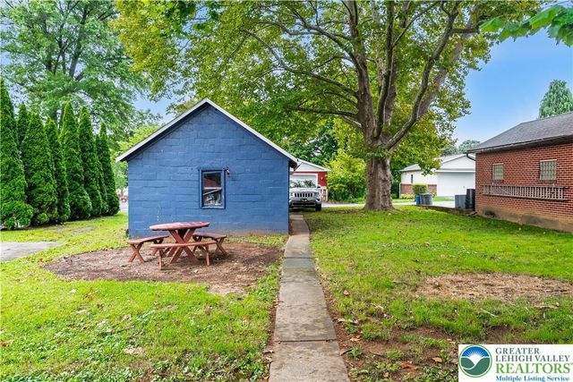 213 East Main Street, Macungie Boro, PA 18062