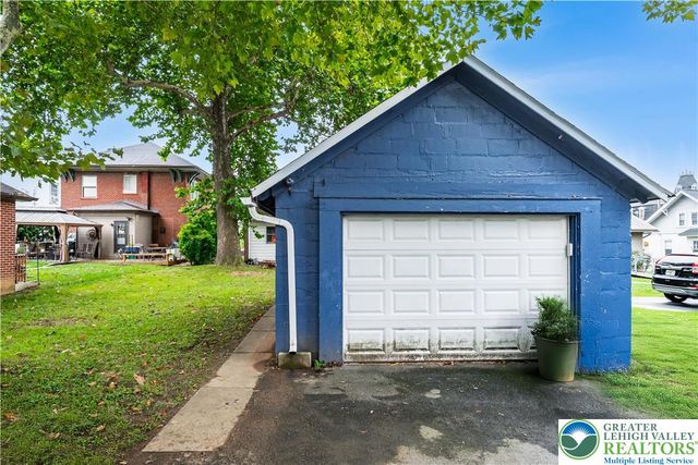 213 East Main Street, Macungie Boro, PA 18062