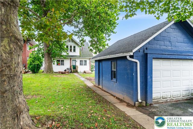 213 East Main Street, Macungie Boro, PA 18062