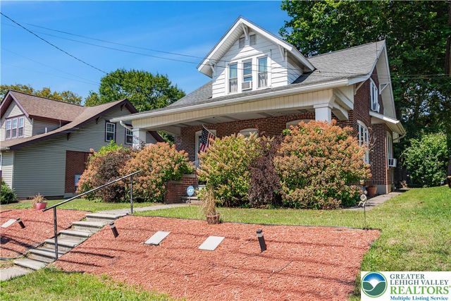 213 East Main Street, Macungie Boro, PA 18062