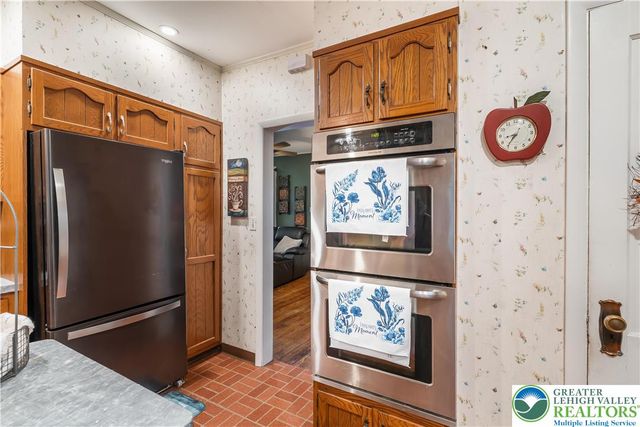 213 East Main Street, Macungie Boro, PA 18062