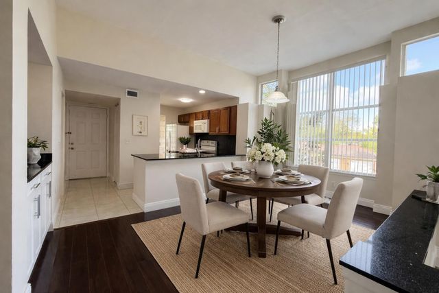 4807 Via Palm Lakes 1513, West Palm Beach, FL 33417