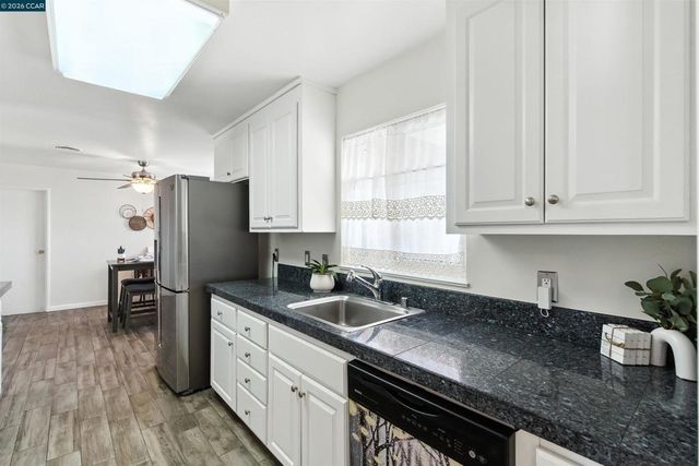 1201 Valle Vista Ave, Vallejo, CA 94589