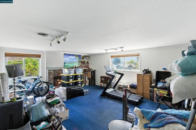 1201 Valle Vista Ave, Vallejo, CA 94589