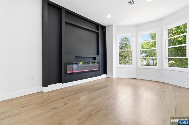 57 Montgomery Avenue, Newark, NJ 07108