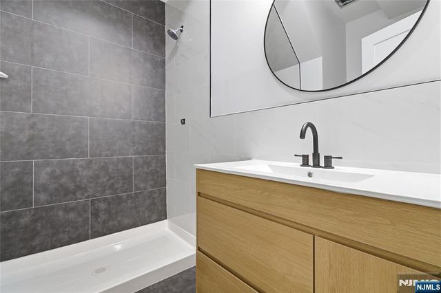 57 Montgomery Avenue, Newark, NJ 07108