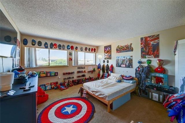 731 N Pine Island Road 404, Plantation, FL 33324