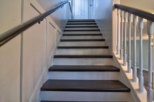 148 DOUGLAS ROAD W C, Oldsmar, FL 34677