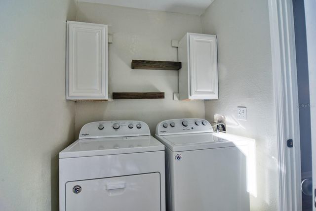 148 DOUGLAS ROAD W C, Oldsmar, FL 34677