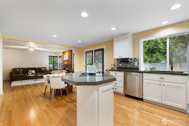 3025 161st Street SE, Mill Creek, WA 98012