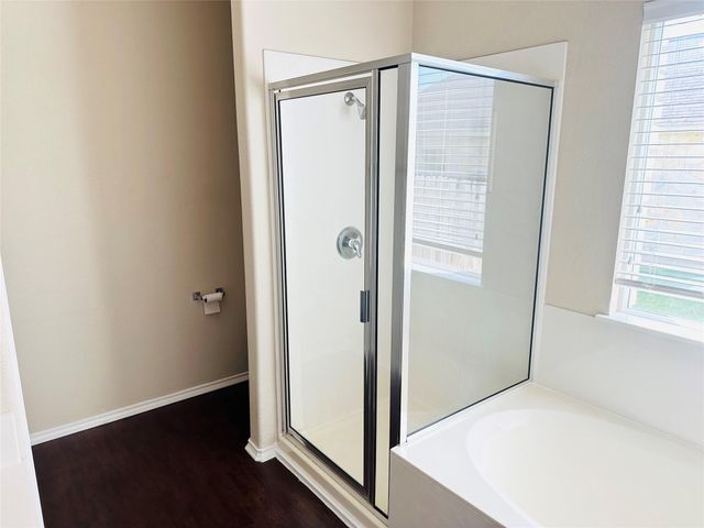 245 Verano DR, Kyle, TX 78640