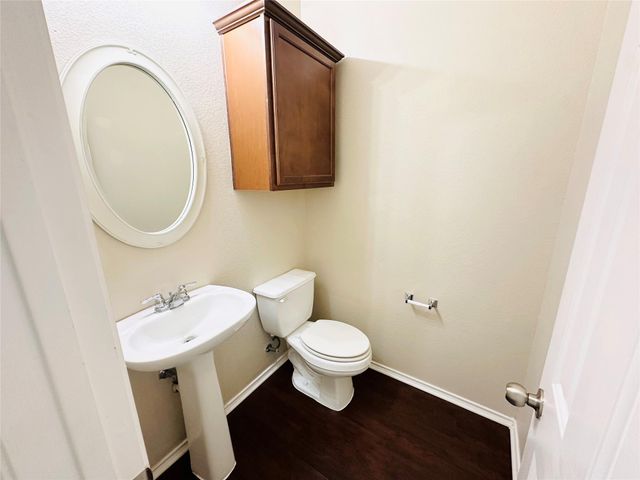 245 Verano DR, Kyle, TX 78640