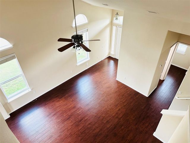 245 Verano DR, Kyle, TX 78640