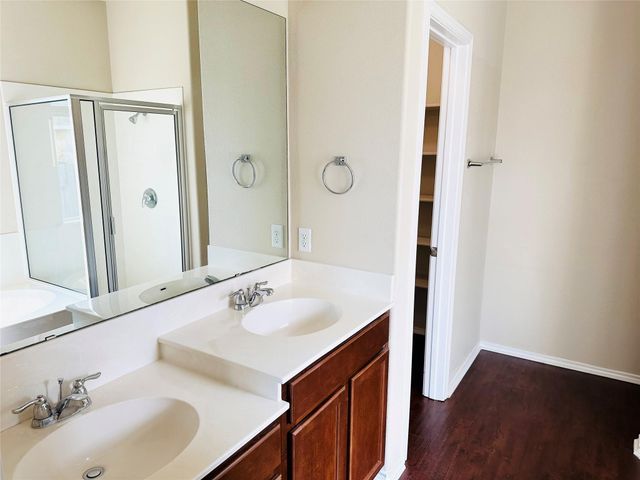 245 Verano DR, Kyle, TX 78640