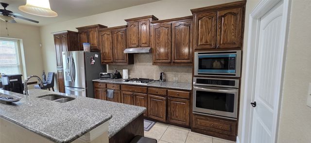 642 Seminole Trail, Murphy, TX 75094