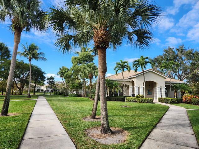4759 Palmbrooke Circle, West Palm Beach, FL 33417
