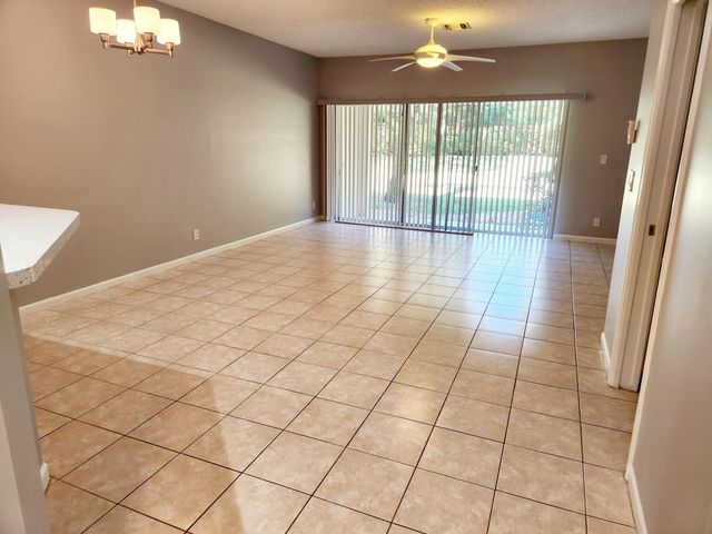 4759 Palmbrooke Circle, West Palm Beach, FL 33417