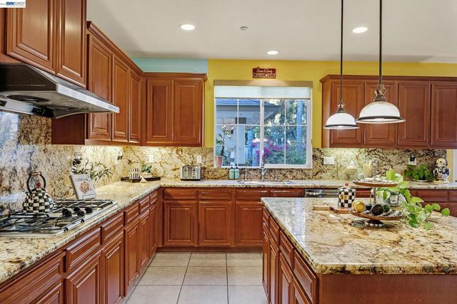 1708 La Pergola Dr, Brentwood, CA 94513