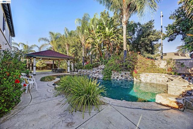1708 La Pergola Dr, Brentwood, CA 94513