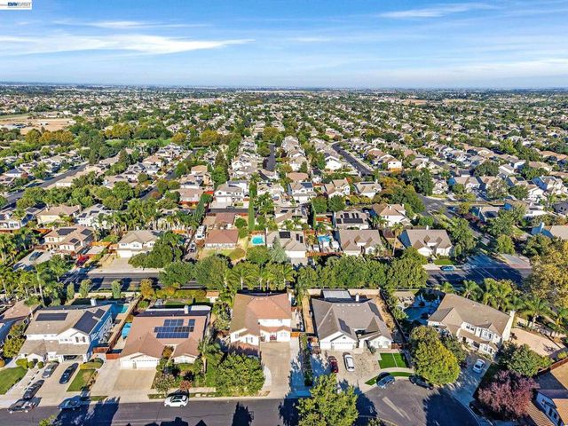 1708 La Pergola Dr, Brentwood, CA 94513