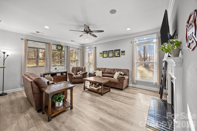 108 Tartan Place, Mooresville, NC 28115