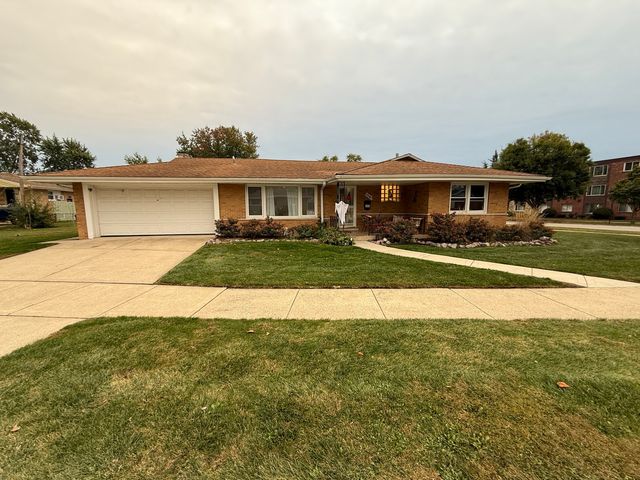 5549 W 102nd Street, Oak Lawn, IL 60453