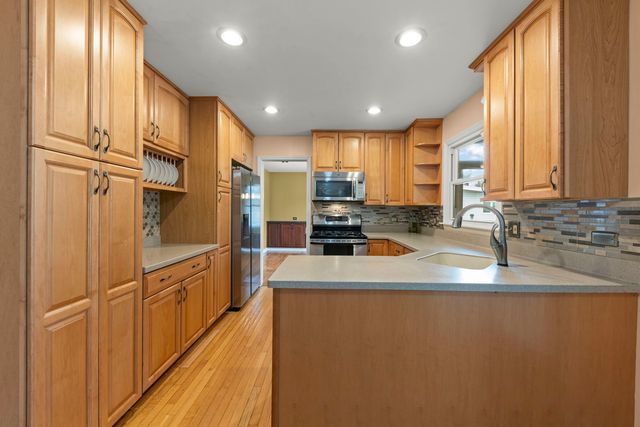 Address unavailable.