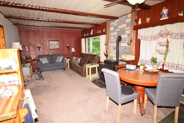 1029 Camp Avenue, Galway, NY 12025