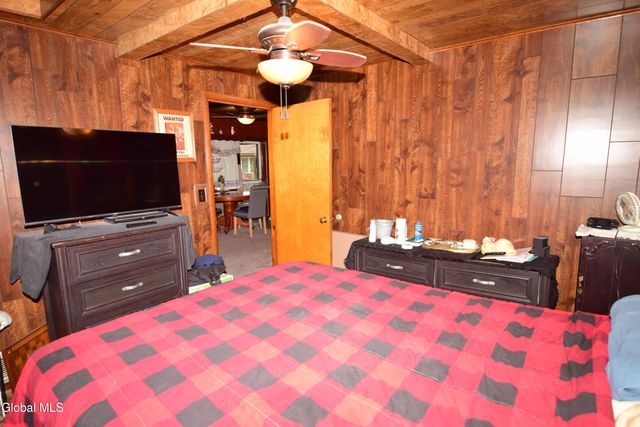 1029 Camp Avenue, Galway, NY 12025