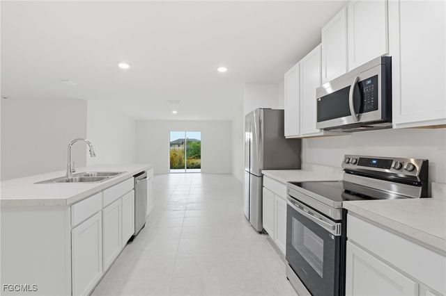 3418 20th ST SW, Lehigh Acres, FL 33976