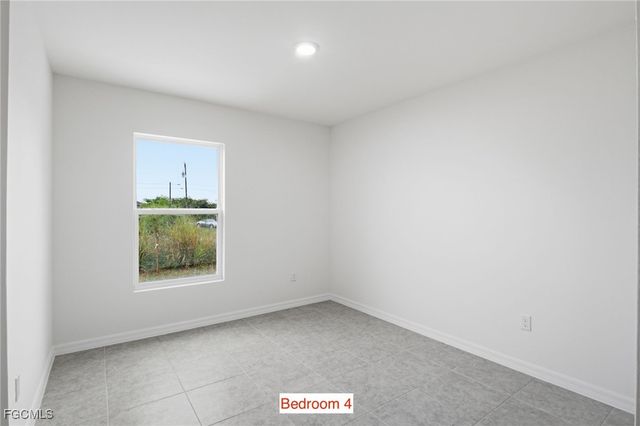 3418 20th ST SW, Lehigh Acres, FL 33976