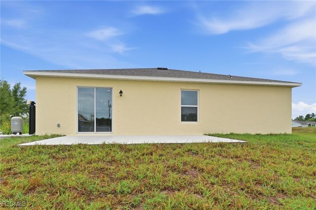 3418 20th ST SW, Lehigh Acres, FL 33976