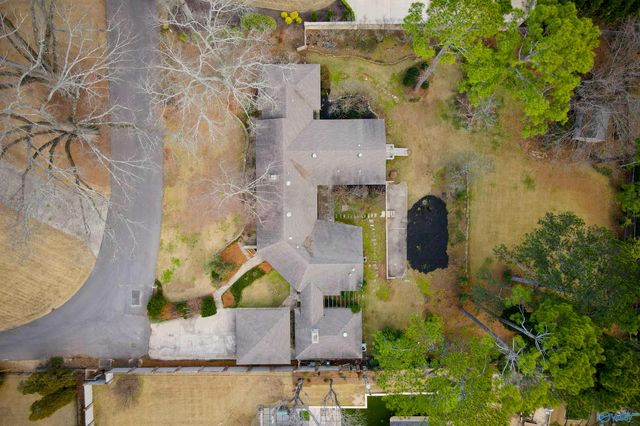 2005 Brookmanor Drive, Decatur, AL 35601