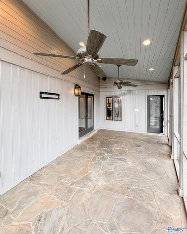 2005 Brookmanor Drive, Decatur, AL 35601