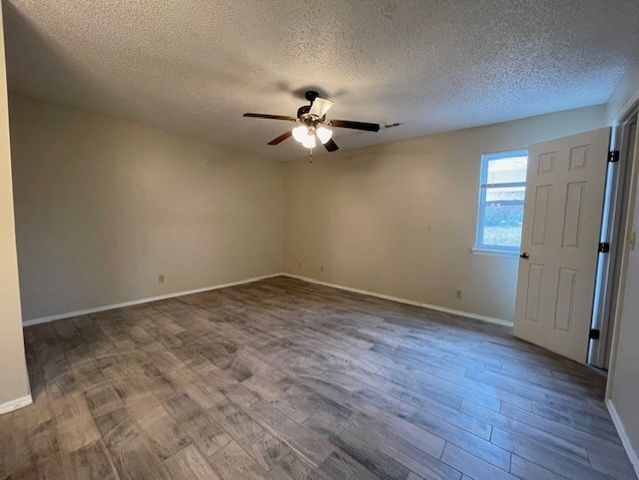 1407 S 12th Street, Rogers, AR 72756