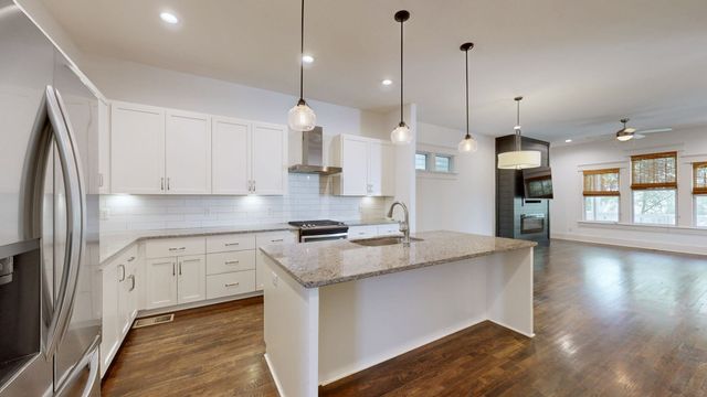 1819 McEwen Ave, Nashville, TN 37206