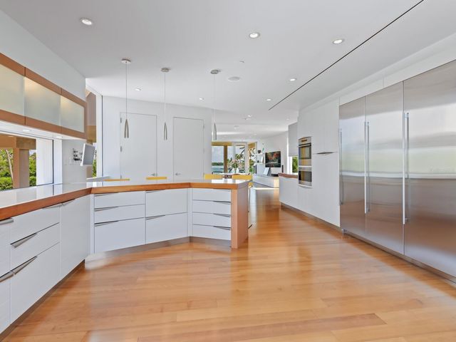 6610 GULF OF MEXICO DRIVE, Longboat Key, FL 34228