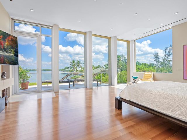 6610 GULF OF MEXICO DRIVE, Longboat Key, FL 34228