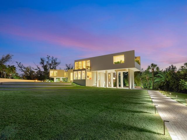 6610 GULF OF MEXICO DRIVE, Longboat Key, FL 34228